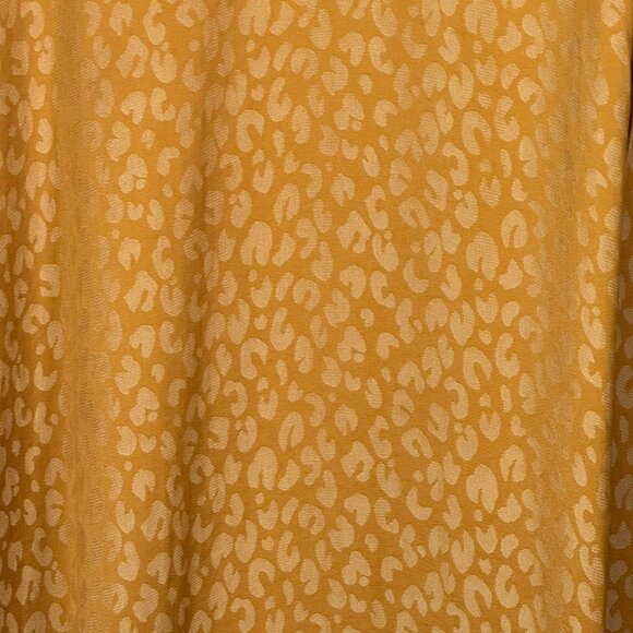 Ann Taylor Cheetah Print Jacquard Faux Wrap V-neck Yellow Belted Dress Size 4 (F - Picture 4 of 12